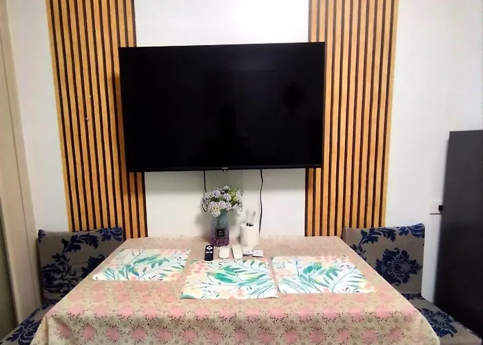 Apartment Sea Staycation Near Moa By R&g